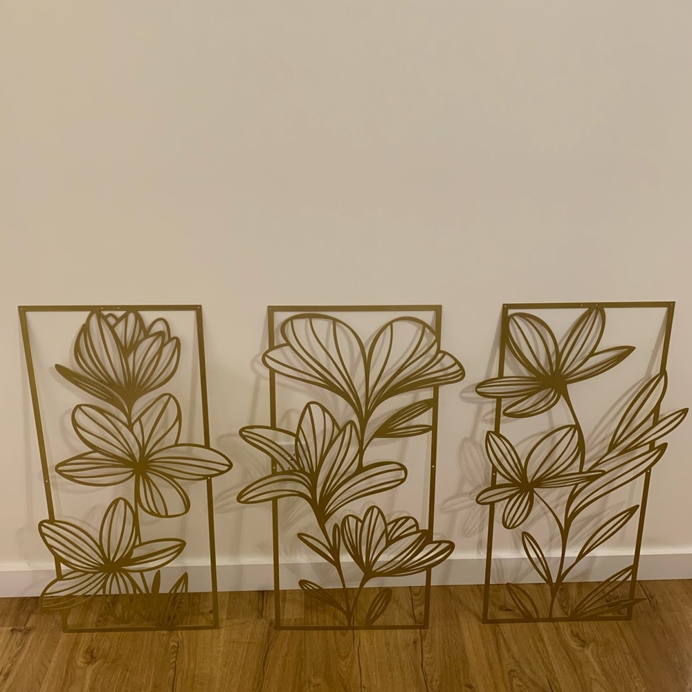 Gold Flower Metal Art